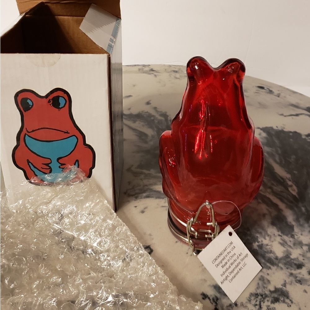 ContainerArt Frog Storage  - Picture 2 of 8